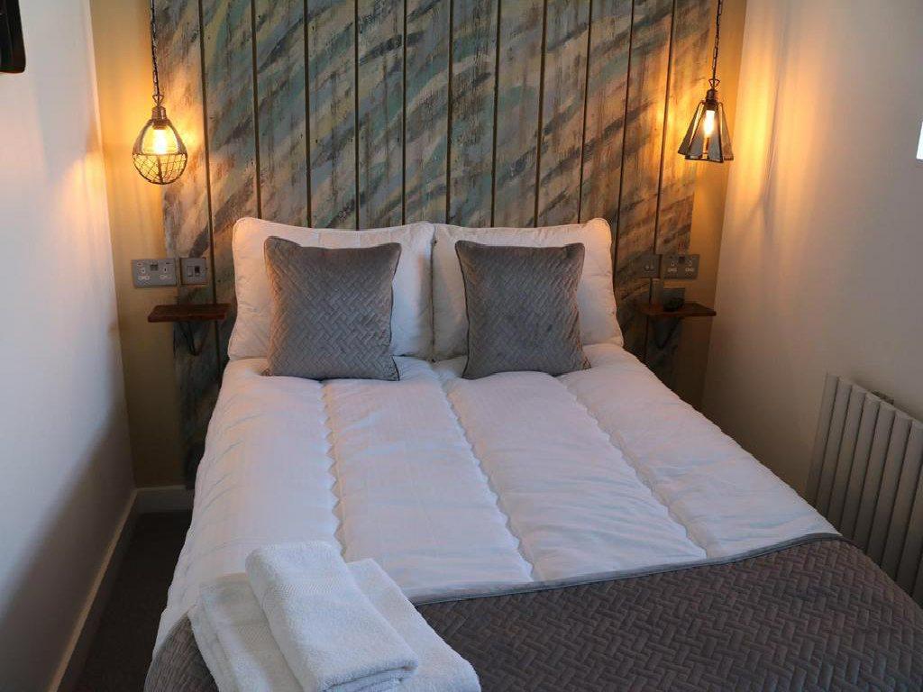 The Cherry Tree Hotel Kingston Blount Экстерьер фото